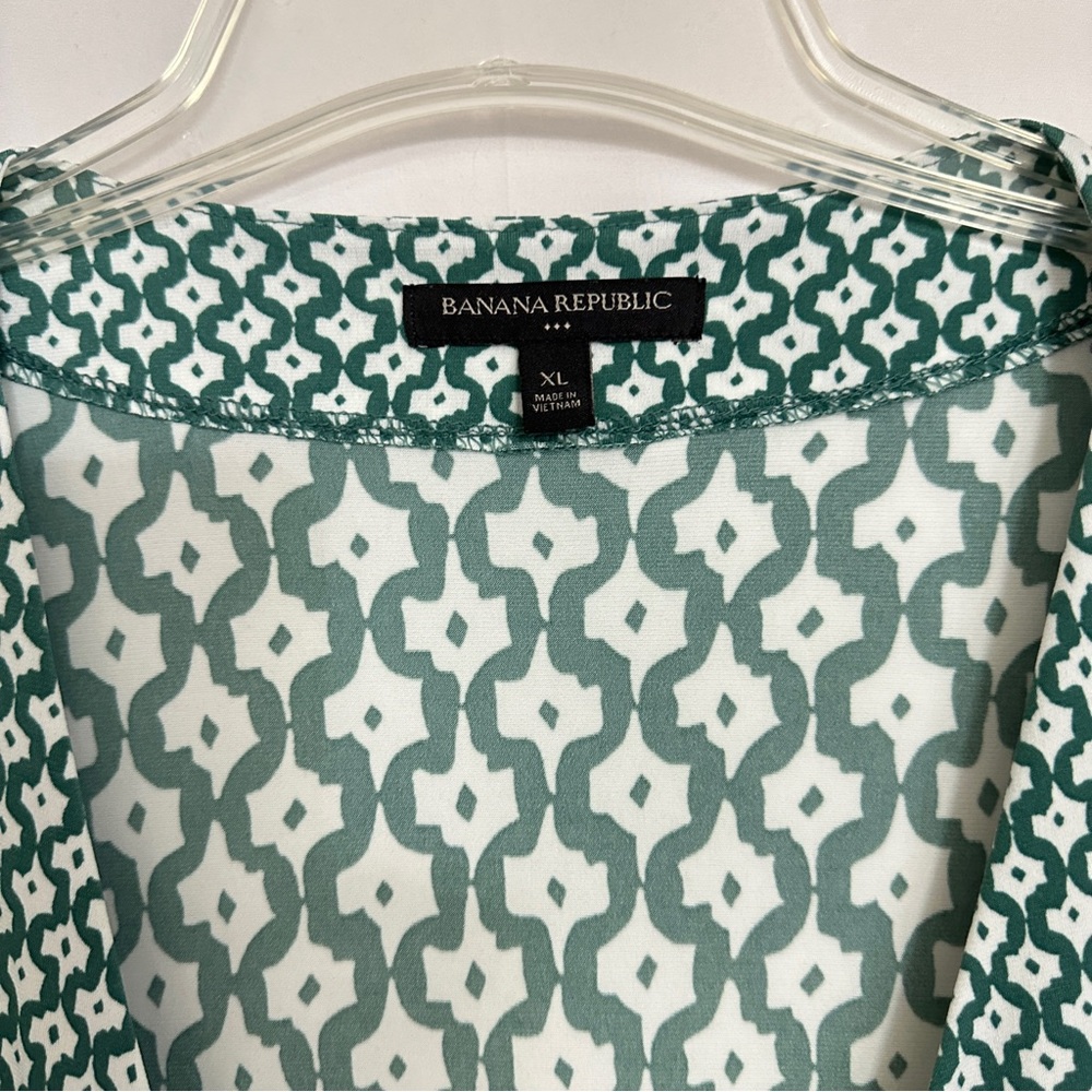 Banana Republic Green & White Geometric Print Wrap Around Jersey Dress sz XL - Picture 6 of 12